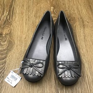 NWT Women’s American Eagle Flats
